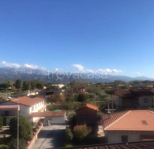 appartamento in vendita ad Ameglia