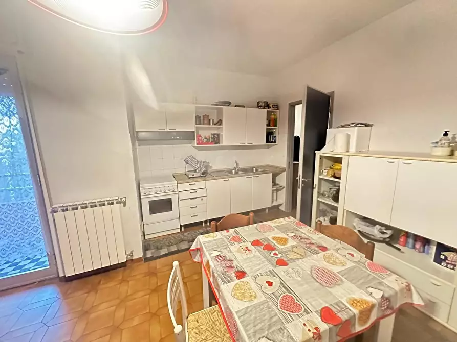 appartamento in vendita ad Ameglia in zona Fiumaretta