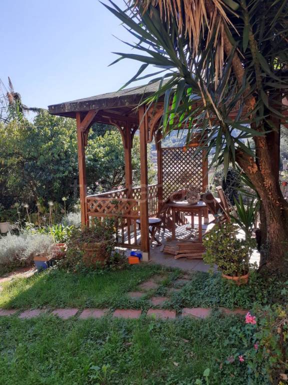 appartamento in vendita ad Ameglia in zona Cafaggio