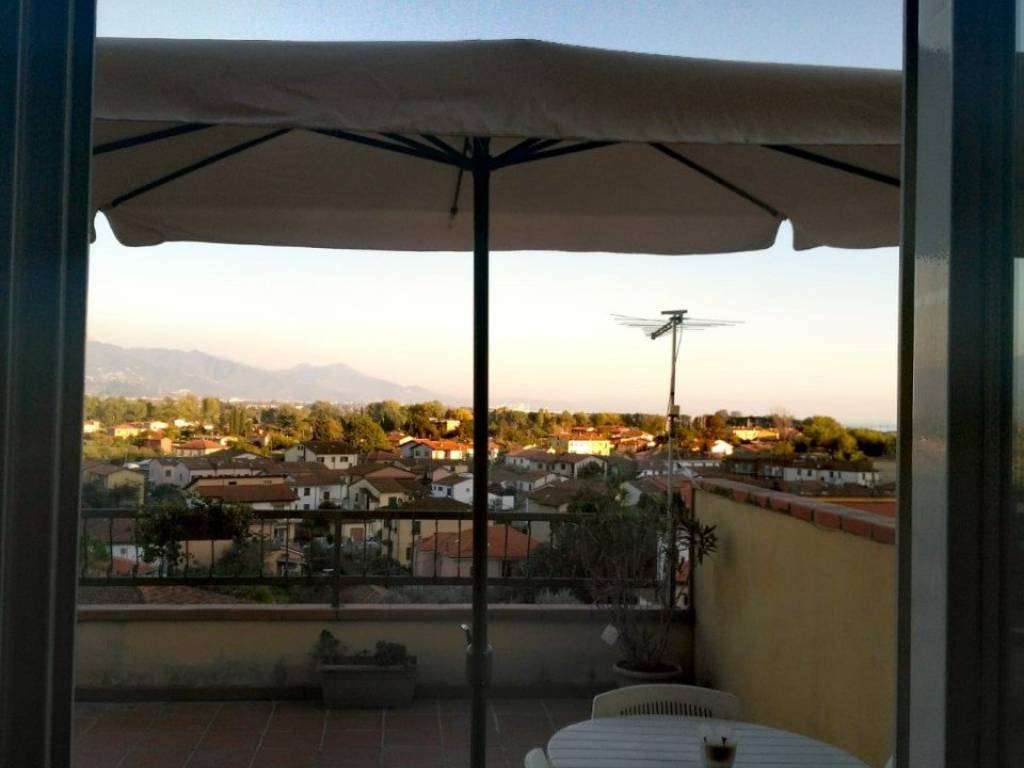 appartamento in vendita ad Ameglia