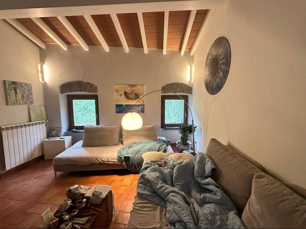 casa indipendente in vendita ad Ameglia in zona Fiumaretta
