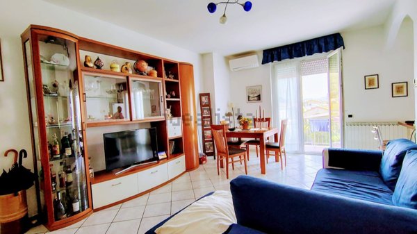 appartamento in vendita ad Ameglia in zona Cafaggio