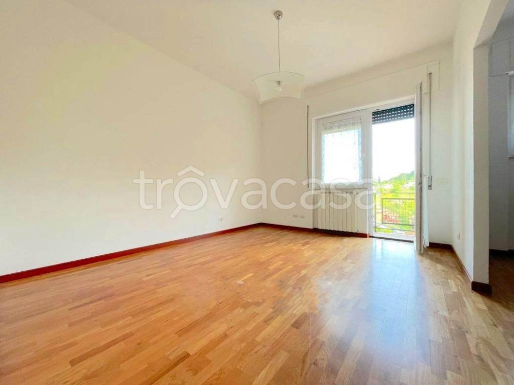 appartamento in vendita ad Ameglia in zona Bocca di Magra