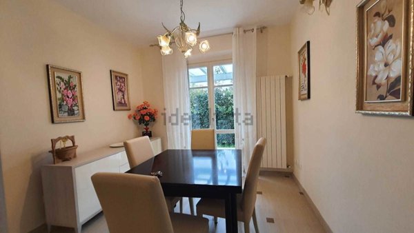 appartamento in vendita ad Ameglia in zona Fiumaretta