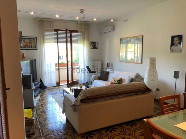 appartamento in vendita ad Ameglia