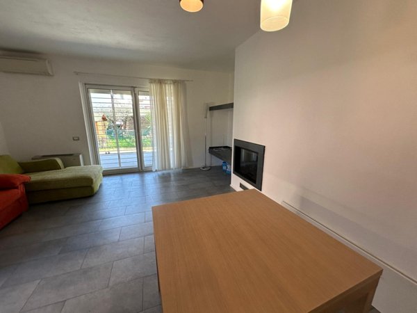 casa indipendente in vendita ad Ameglia in zona Fiumaretta