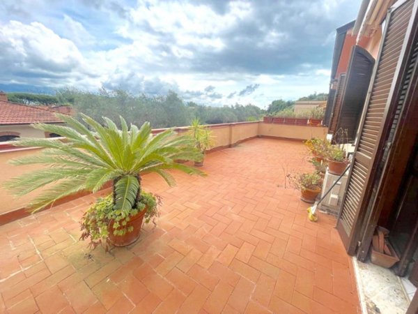 appartamento in vendita ad Ameglia