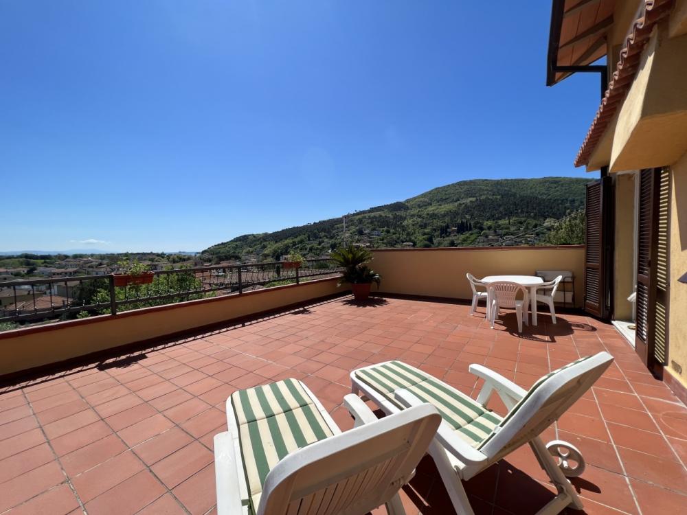 appartamento in vendita ad Ameglia in zona Fiumaretta