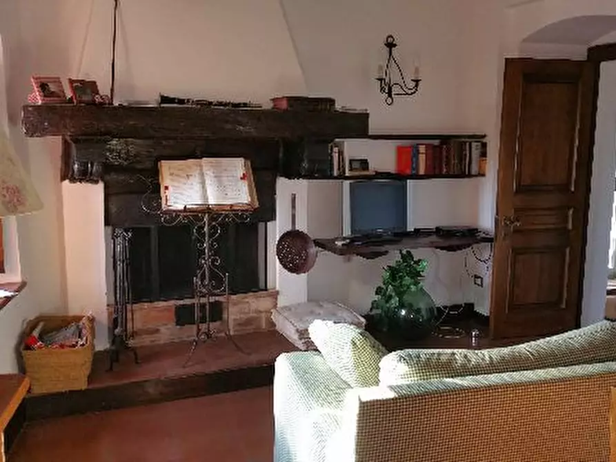 casa semindipendente in vendita ad Ameglia