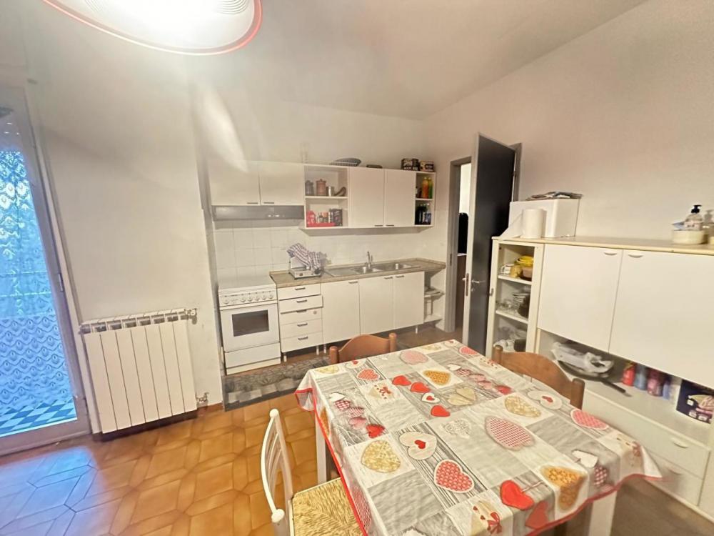 appartamento in vendita ad Ameglia in zona Fiumaretta