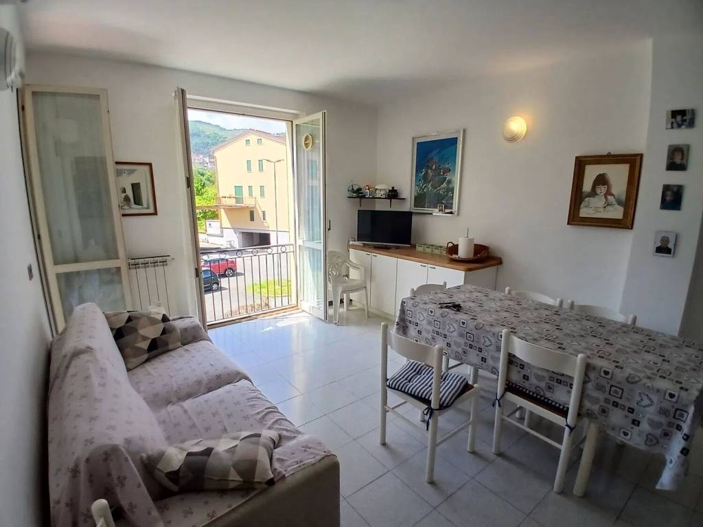 appartamento in vendita ad Ameglia