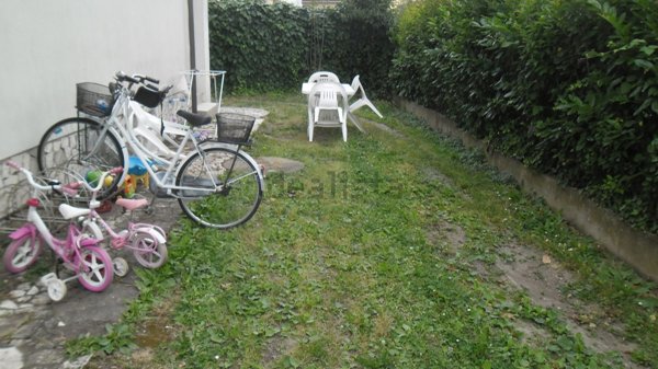 appartamento in vendita ad Ameglia in zona Fiumaretta