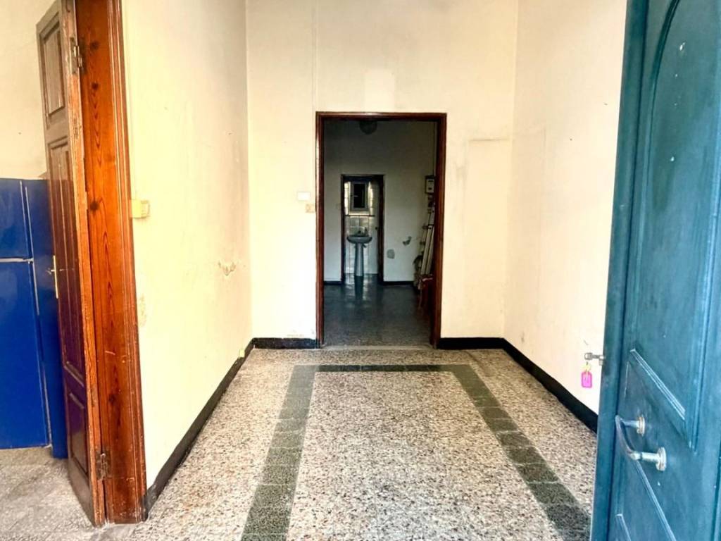 casa indipendente in vendita ad Ameglia in zona Bocca di Magra