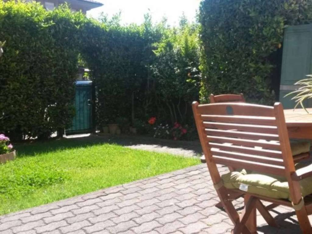 casa indipendente in vendita ad Ameglia