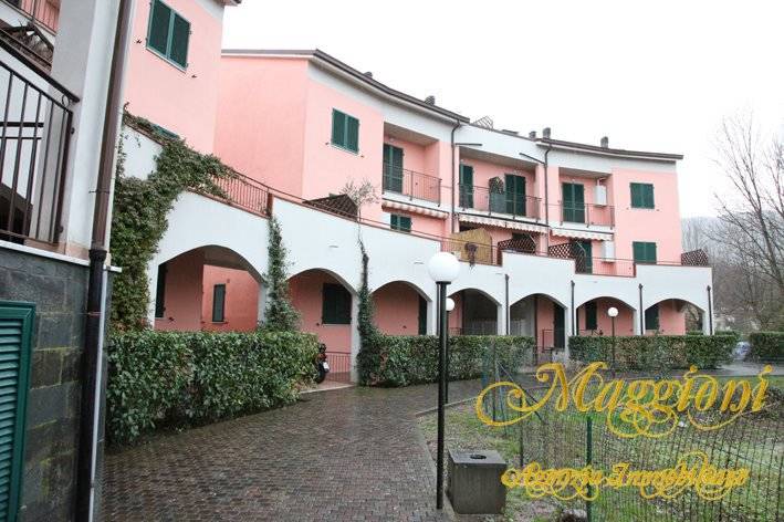 appartamento in vendita ad Ameglia in zona Cafaggio