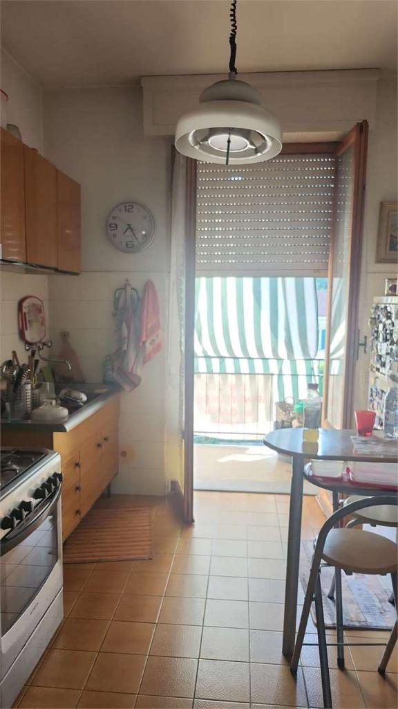 appartamento in vendita ad Ameglia in zona Bocca di Magra