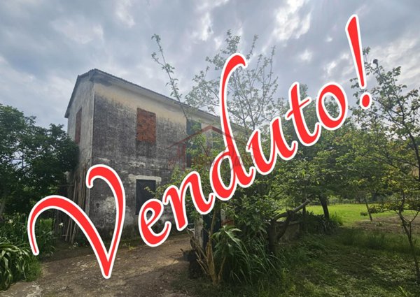 appartamento in vendita ad Ameglia in zona Cafaggio