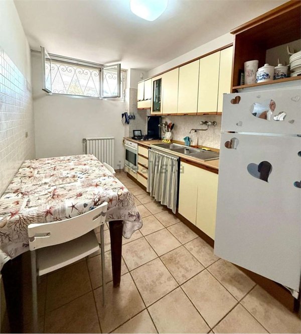 appartamento in vendita ad Ameglia in zona Fiumaretta