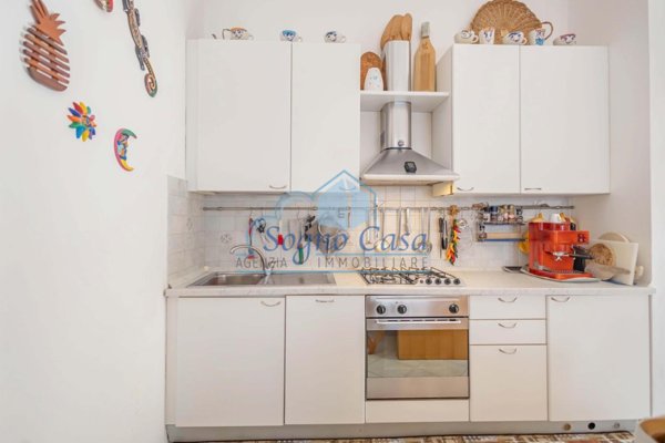 appartamento in vendita ad Ameglia in zona Bocca di Magra