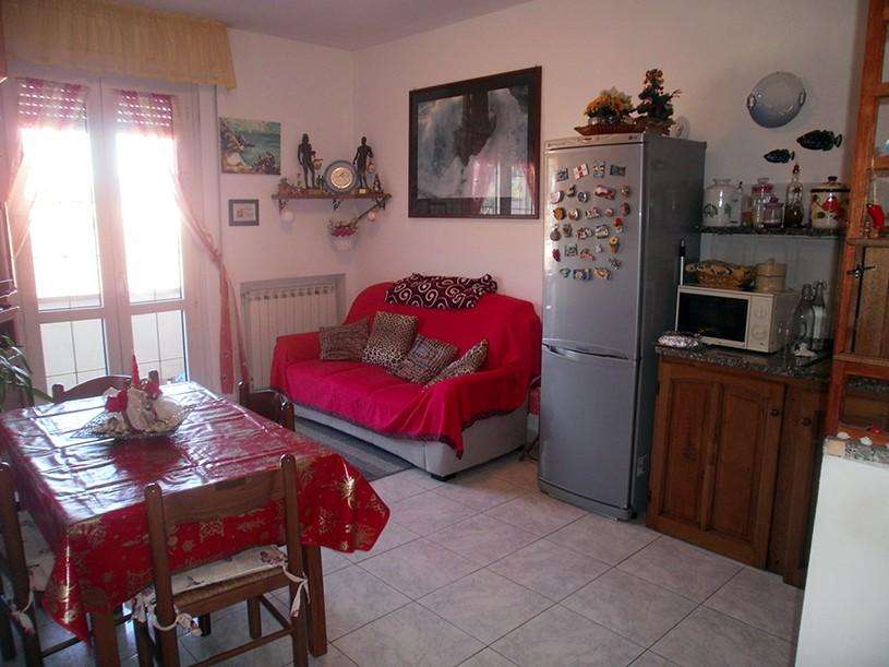 appartamento in vendita ad Ameglia