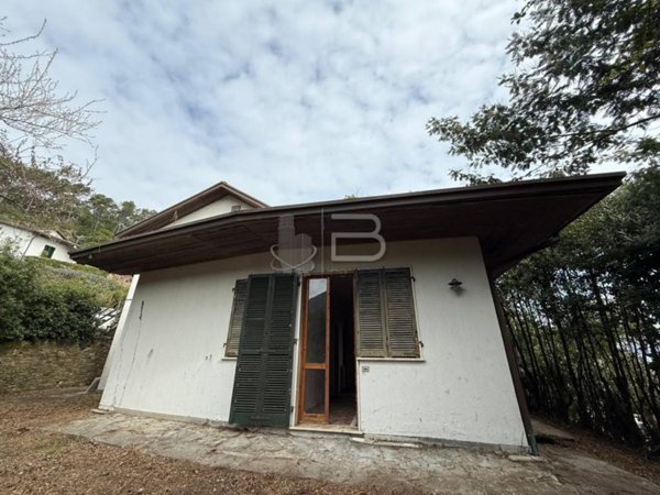 appartamento in vendita ad Ameglia in zona Bocca di Magra