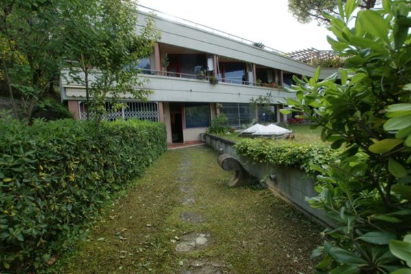 appartamento in vendita ad Ameglia in zona Bocca di Magra