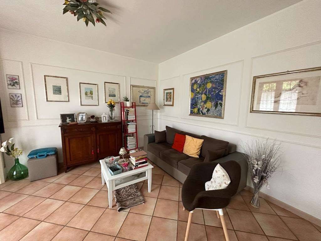 casa semindipendente in vendita ad Ameglia