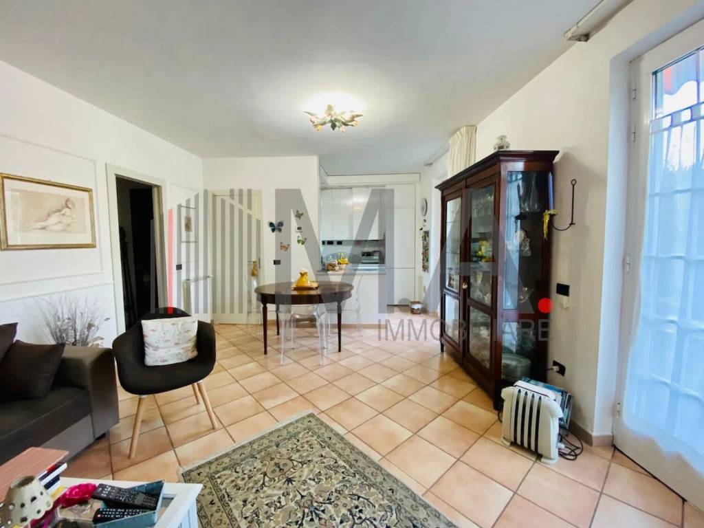 appartamento in vendita ad Ameglia in zona Cafaggio