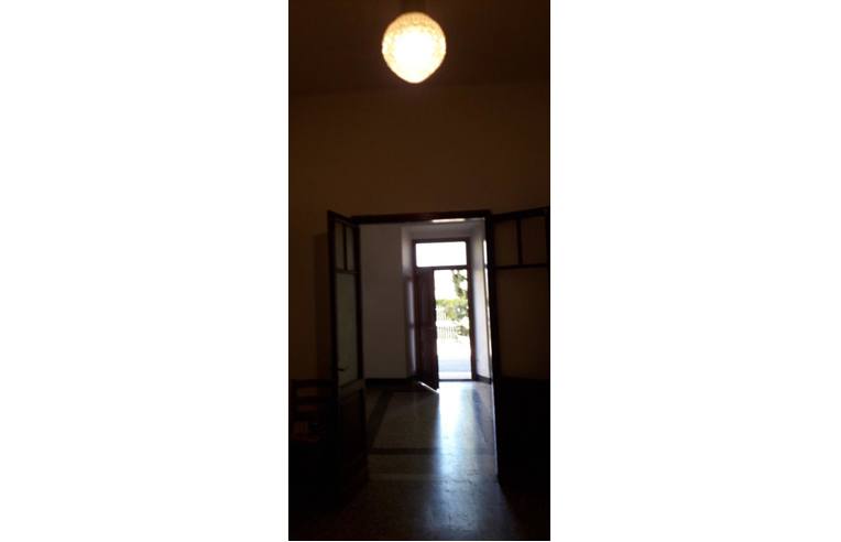 casa indipendente in vendita ad Ameglia in zona Bocca di Magra