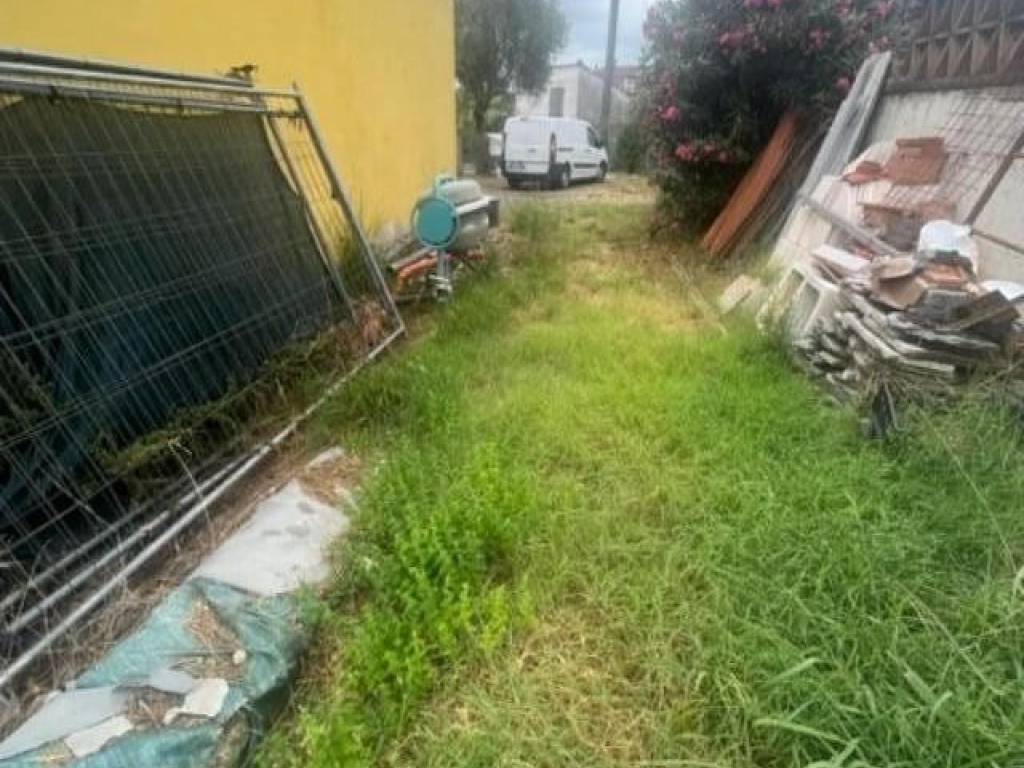 casa indipendente in vendita ad Ameglia