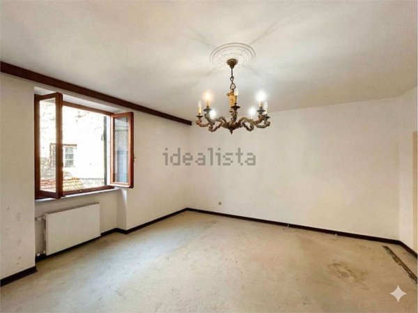 casa indipendente in vendita ad Ameglia