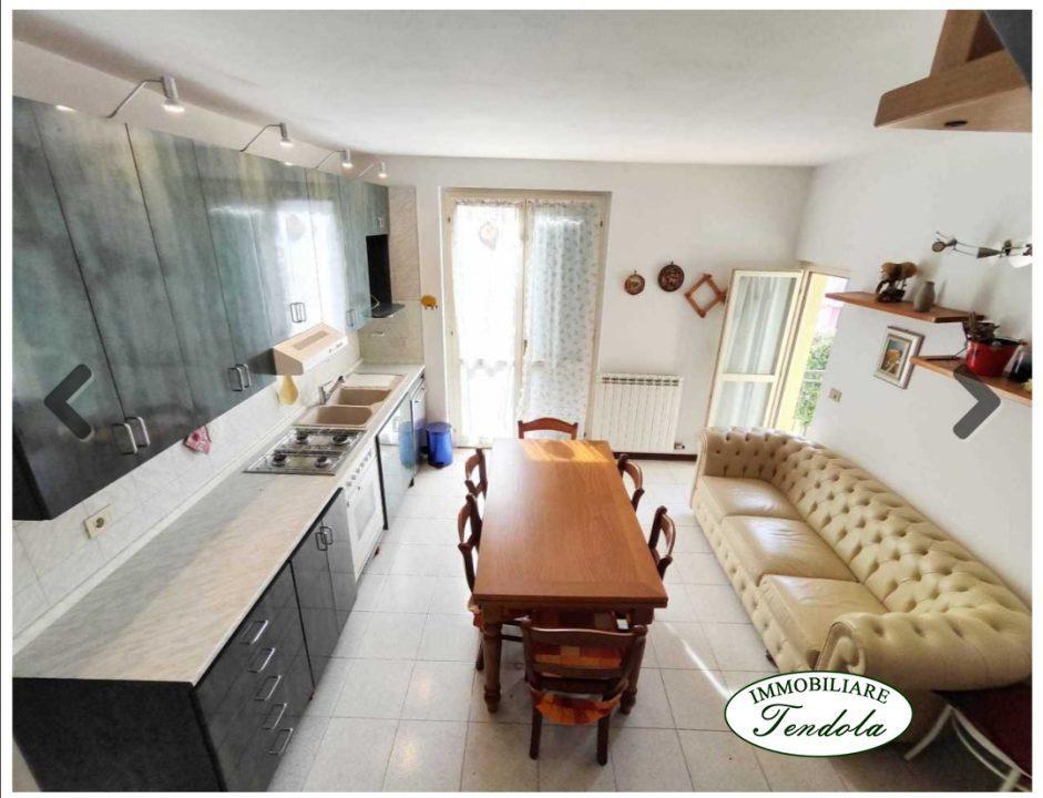 appartamento in vendita ad Ameglia in zona Bocca di Magra