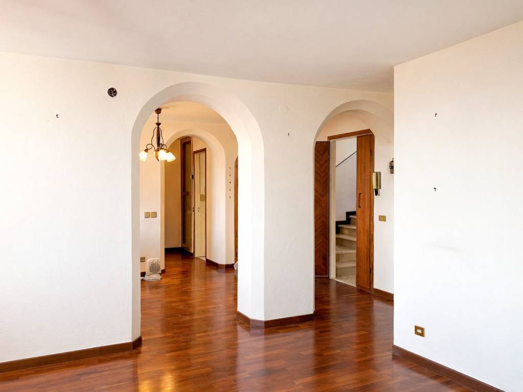 casa indipendente in vendita ad Ameglia in zona Montemarcello