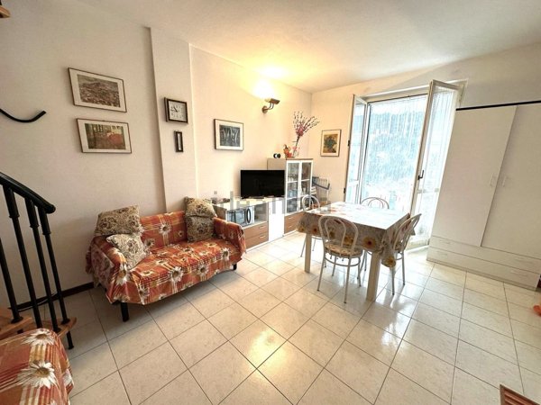 appartamento in vendita ad Ameglia