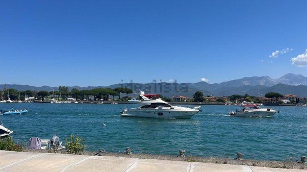 appartamento in vendita ad Ameglia