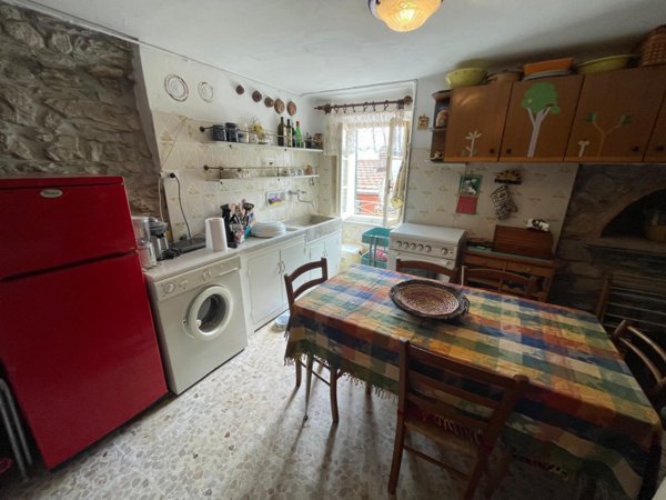 casa indipendente in vendita ad Ameglia