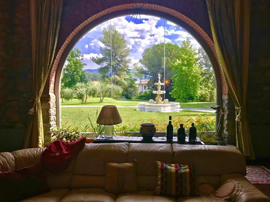 casa indipendente in vendita ad Ameglia