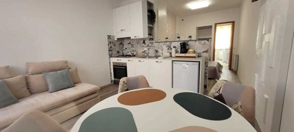 appartamento in vendita ad Ameglia in zona Fiumaretta