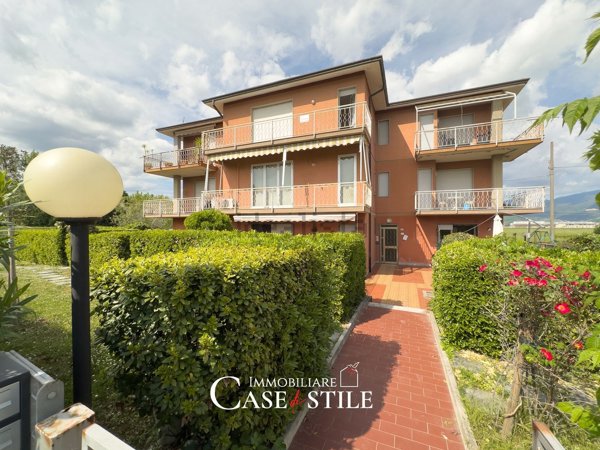 appartamento in vendita ad Ameglia