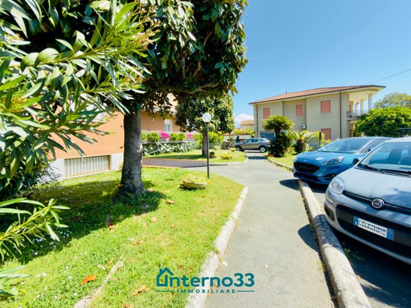 appartamento in vendita ad Ameglia in zona Cafaggio