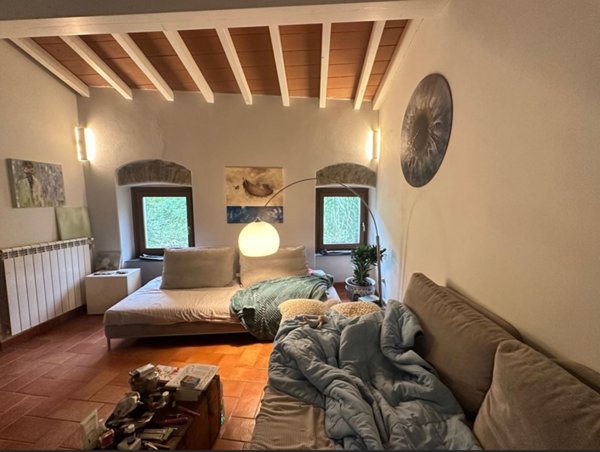 casa indipendente in vendita ad Ameglia in zona Bocca di Magra