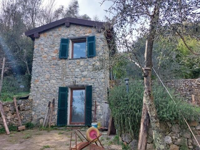 appartamento in vendita ad Ameglia in zona Cafaggio