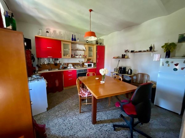 casa indipendente in vendita ad Ameglia