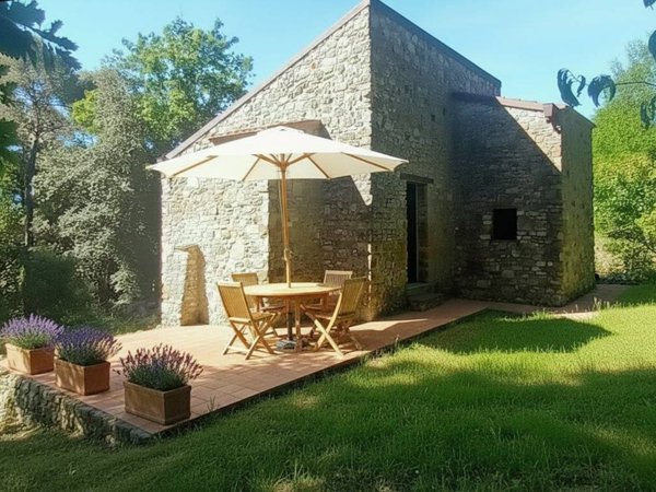 casa indipendente in vendita ad Ameglia