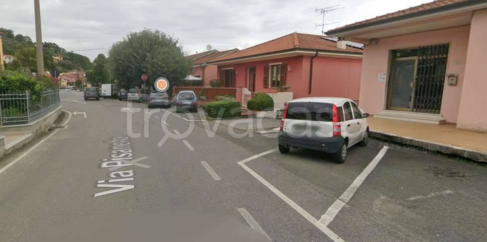 appartamento in vendita ad Ameglia in zona Fiumaretta