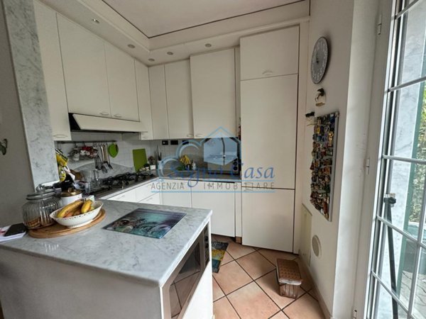 casa semindipendente in vendita ad Ameglia