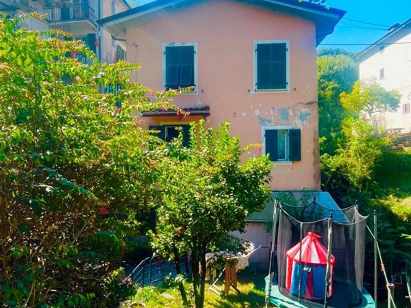 casa indipendente in vendita ad Ameglia in zona Cafaggio