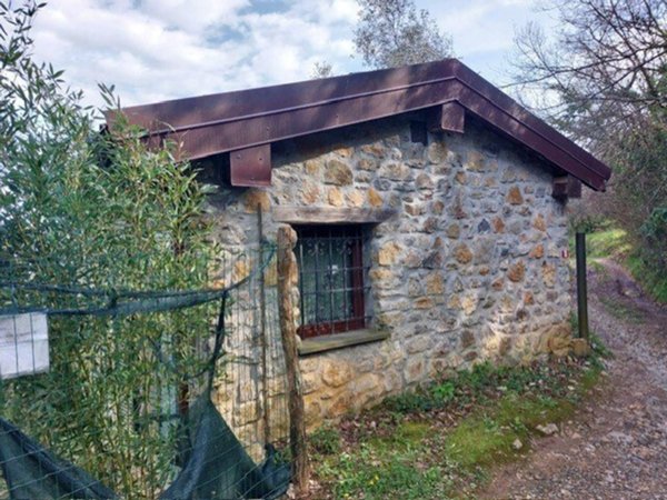 casale in vendita ad Ameglia in zona Fiumaretta