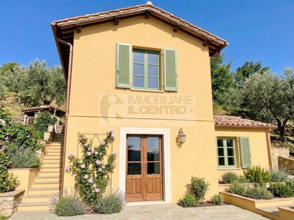 terreno agricolo in vendita ad Ameglia