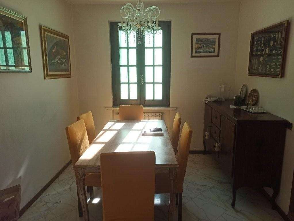 casa indipendente in vendita ad Ameglia in zona Fiumaretta
